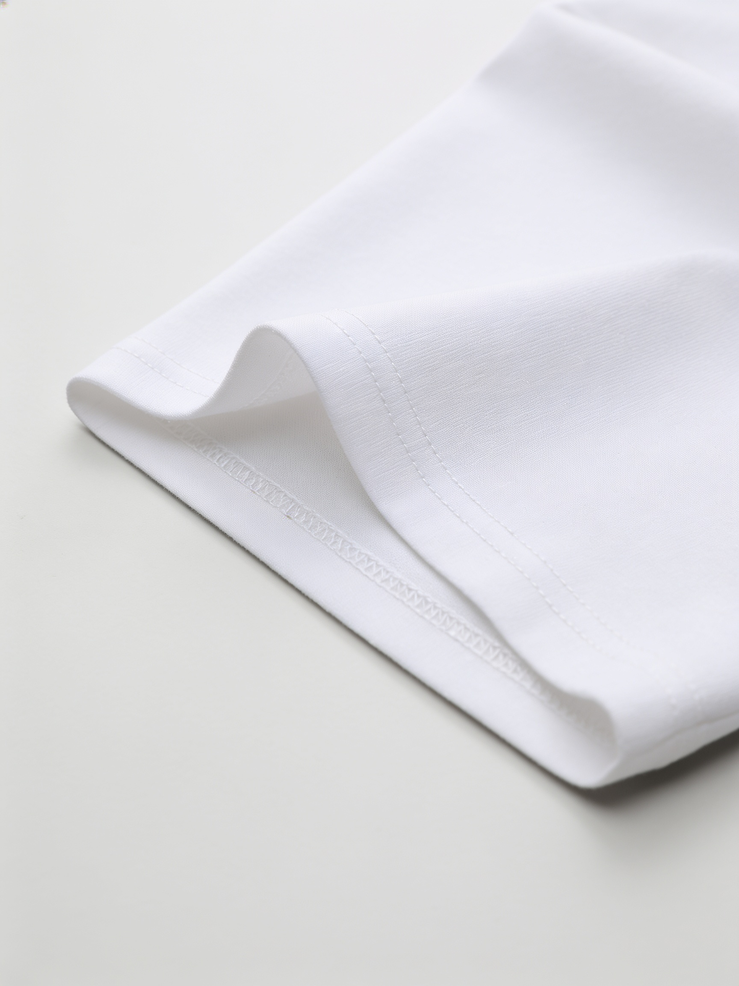 Beyaz Basic Tshirt